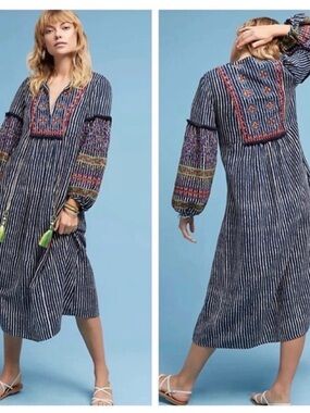 Velvet by Graham & Spencer Lantern Embroidered Dress Size S